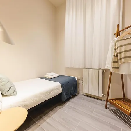 Apartamento Bravissimo Ciutadans B, 4-bedroom Barri Vell Girona